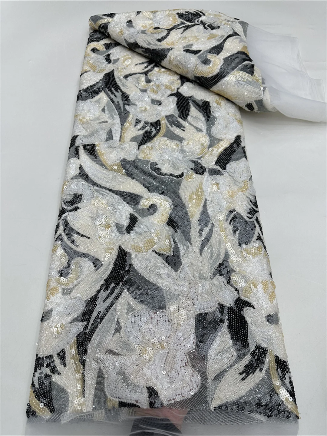 Luxury African Sequins Lace Fabric 2025 High Quality Groom Nigerian Wedding Dress Bridal Embroidery French Tulle Sewing