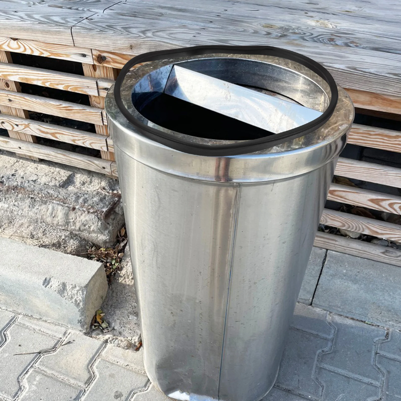 

Round Rubber Fixed Ring for Trash Can Anti-Slip Bottom Band Replacement Part for Kitchen Bedroom Living Room Use