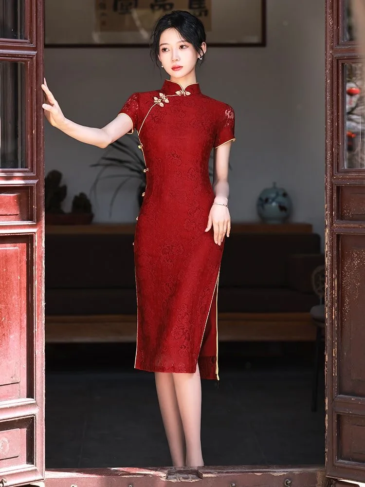 

New Arrival Cheongsam Dress Red Jacquard with Improved Design Perfect for Wedding Bridal Party Banquet Dinner