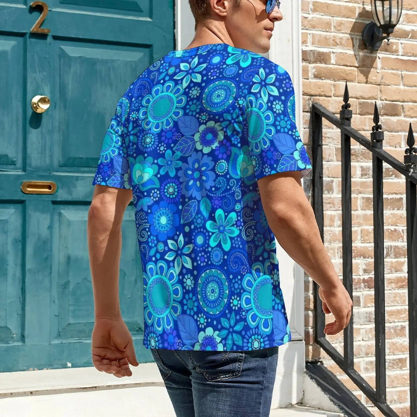 Summer T Shirt Groovy Flower Dots Blue Retro Print T Shirts Awesome Trendy Tee Shirt Men Short Sleeve Design Plus Size Clothes