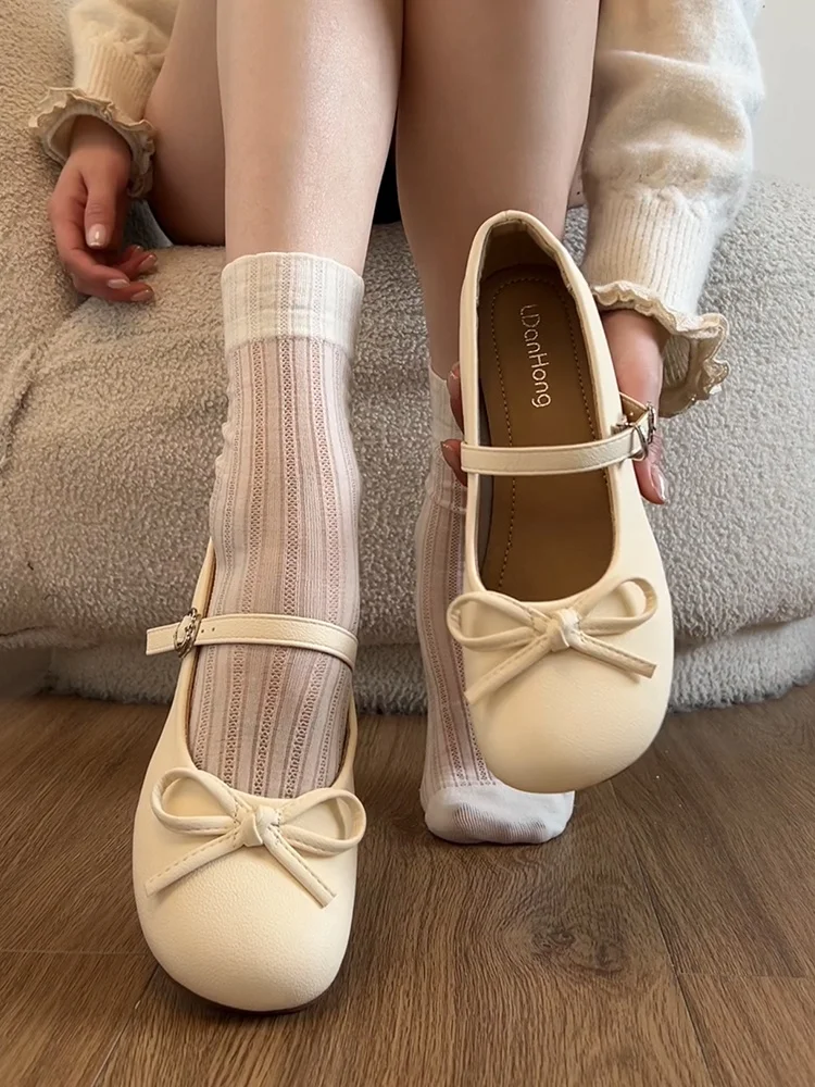 

White round Head Chunky Heel Mary Janes Shoes Spring 2026 Fashion Single Shoes Slip-On Heightening Retro Versatile Women's Fo...
