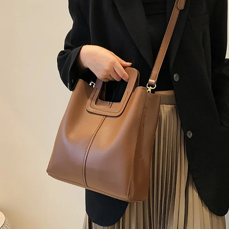 Bolso cruzado de gran capacidad versión coreana, bolso de mano con asa cuadrada a la moda, bandolera de cuero suave Vintage a juego