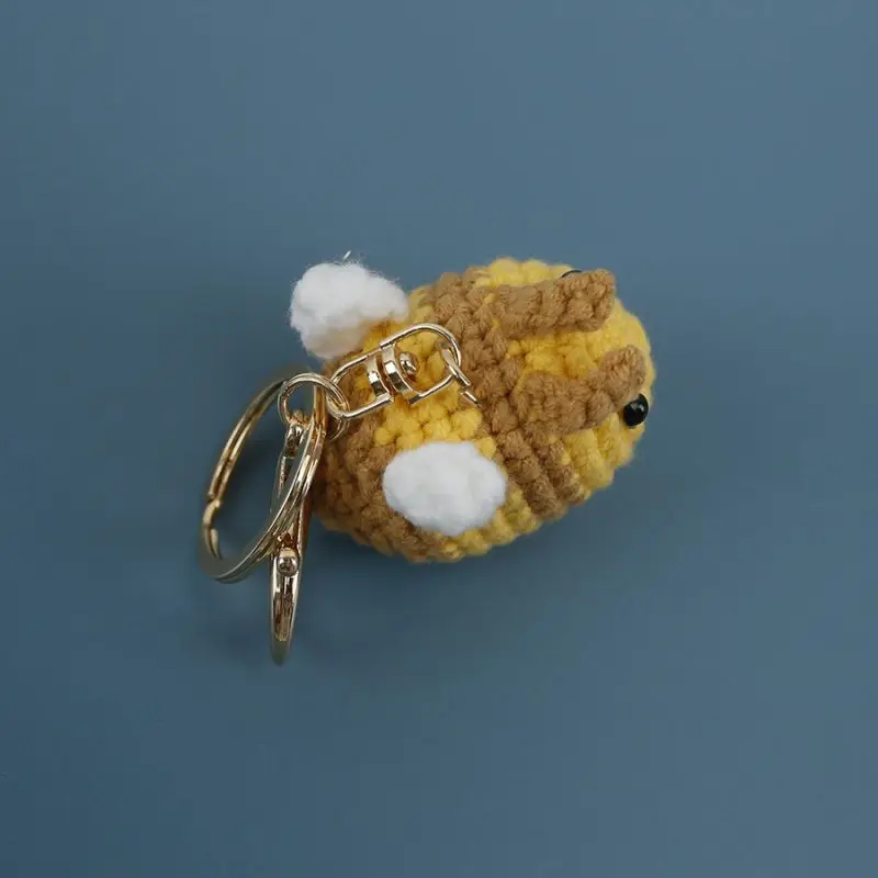 Cute Bee Crochet Keychain Creative Knitting Bee Pendant Car Keys Keyrings Accessories Handmaking Knit Doll Keychain Wholesale