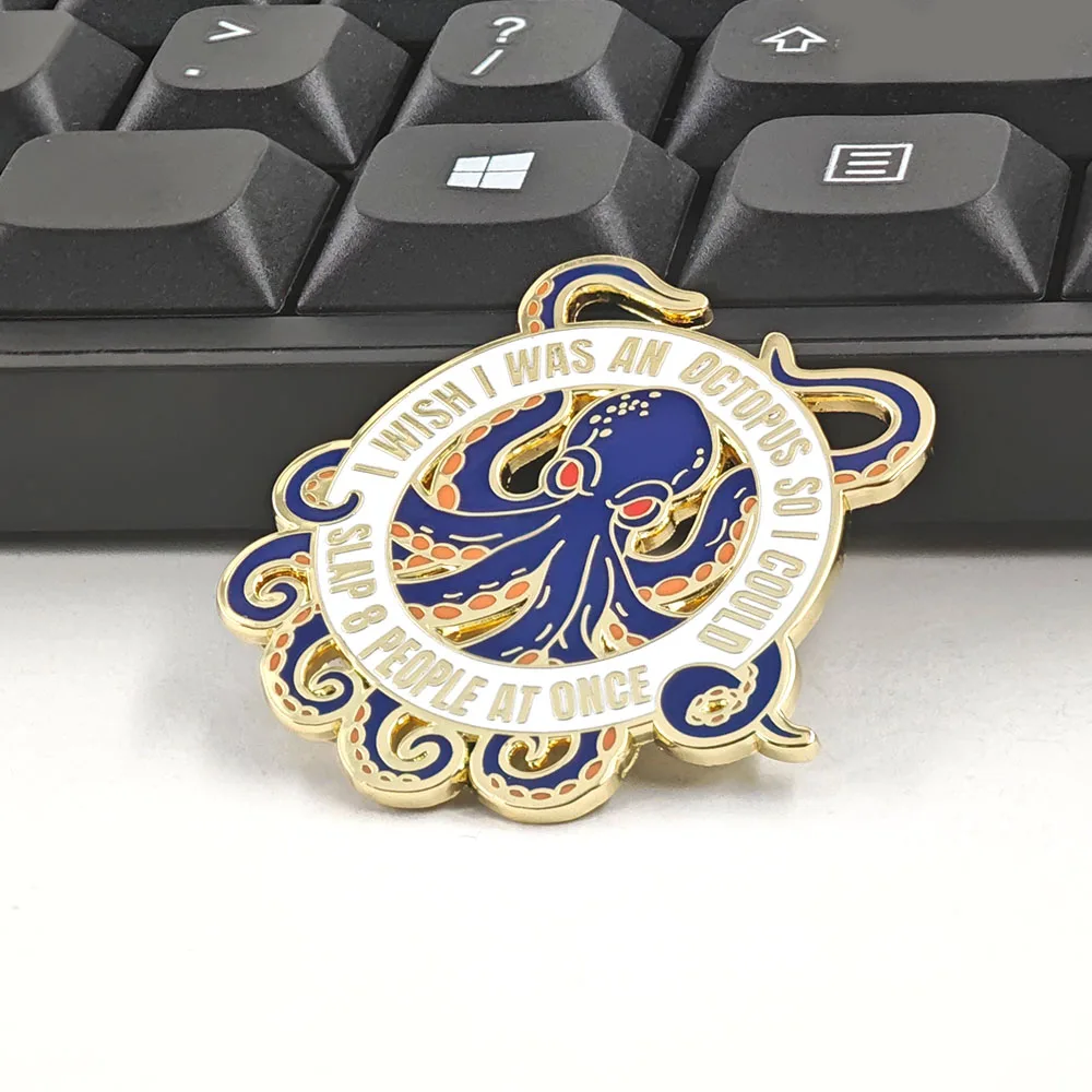 Broche de Esmalte Polvo Azul c - Embroidery Initials avaliação e preço