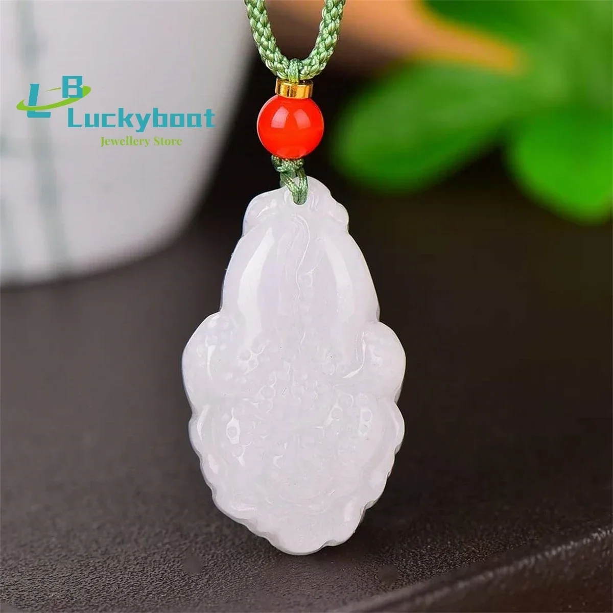 Natural Golden Silk Jade Sheep Fat Cabbage Pendant Simple and Elegant Personalized Fashion Versatile for Men and Women