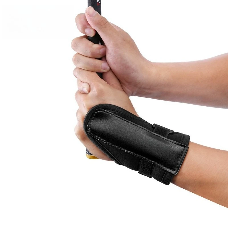

Golf wrist holder, beginner practice item, prevent wrist flip and maintain wrist angle