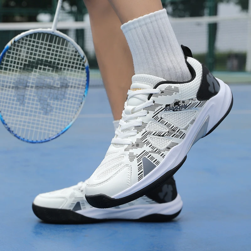 Professional Badminton Shoes Men Indoor Court Sneakers Anti Slip Shock Absorbing Breathable Training Competition Sports Shoes