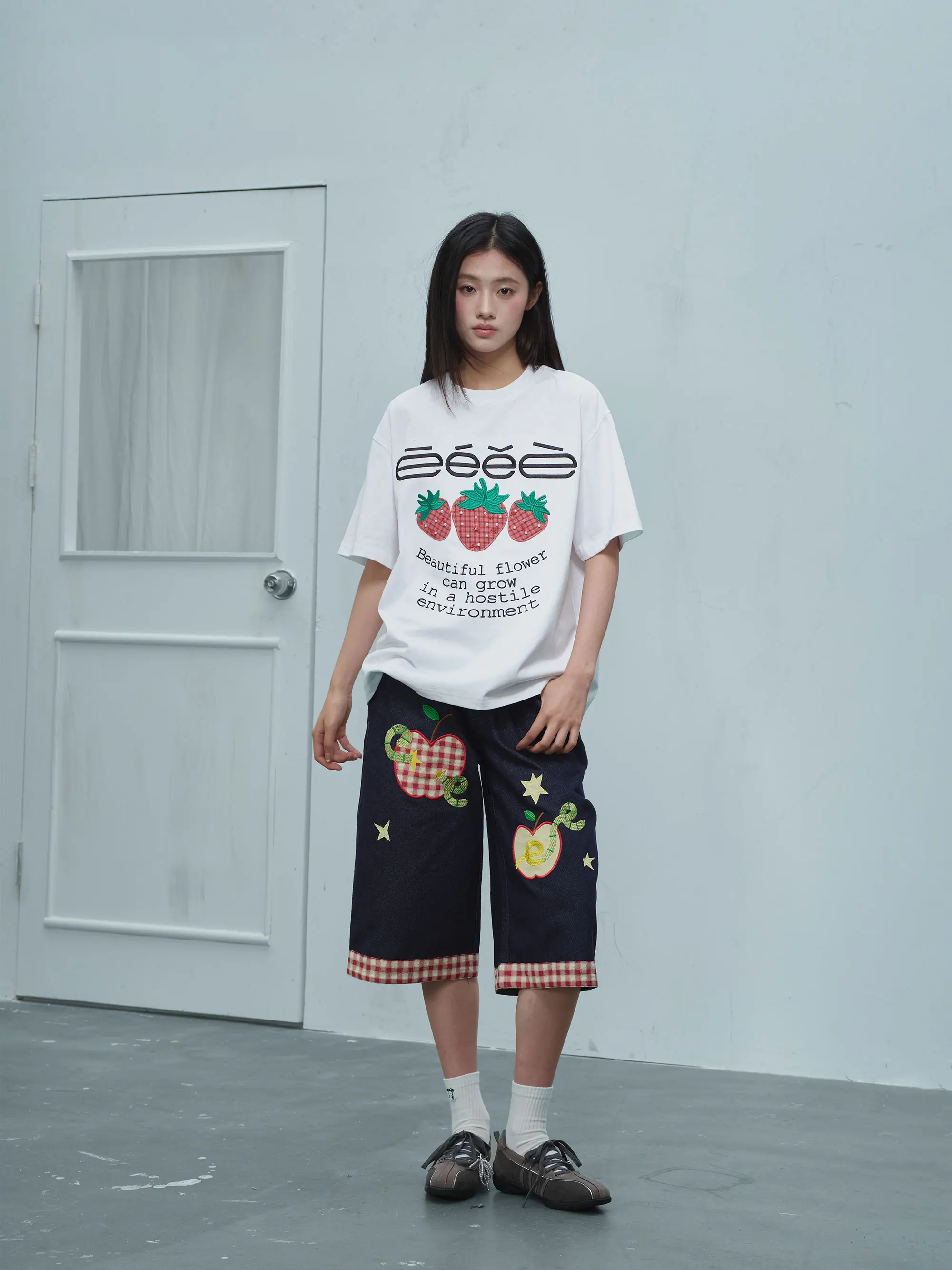 Strawberry Embroidered Patchwork Short Sleeve T-Shirt Letter Slogan Summer Breathable Skin-Friendly round Neck Casual Top