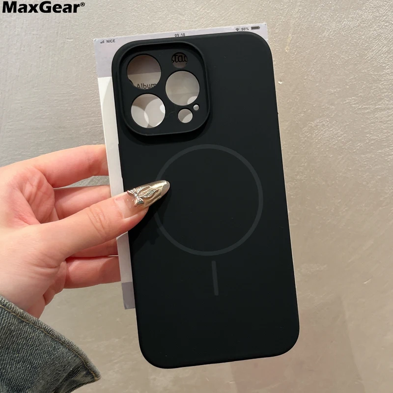 

Оригинальный мягкий магнитный чехол из жидкого силикона для iPhone 16, 15, 14 Plus, 13, 12 Pro Max, защита объектива, беспроводная зарядка, простой чехол