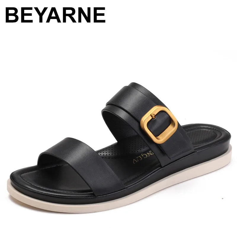 Rivet Low Fabric Pu…