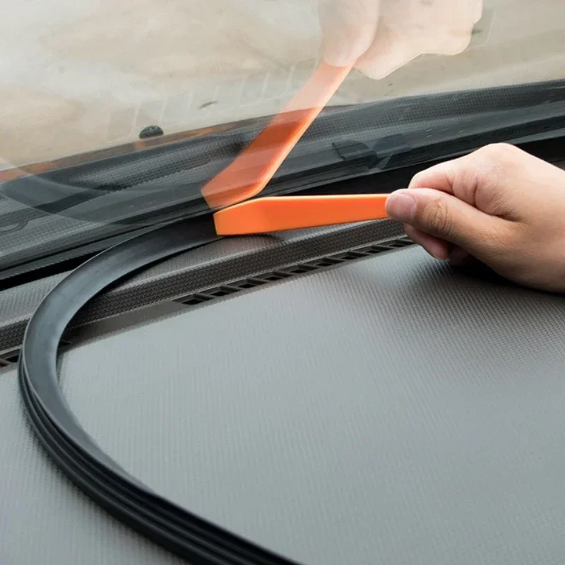 

1.6M Car Universal Windshield Sealant Dashboard Soundproof Sealing Strip Auto Rubber Seals Car Panel Seal Interior Accessories