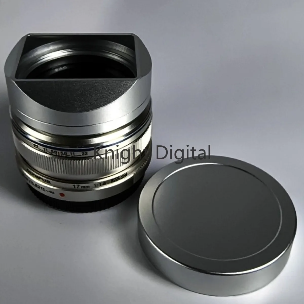 Aluminum Alloy Bayonet Square Lens Hood Shade Comes with Metal Lens Cap for Olympus 17mm F1.8 Camera Photography Accessories