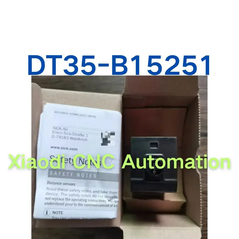 

Новый датчик DT35-B15251 1057652, быстрая доставка