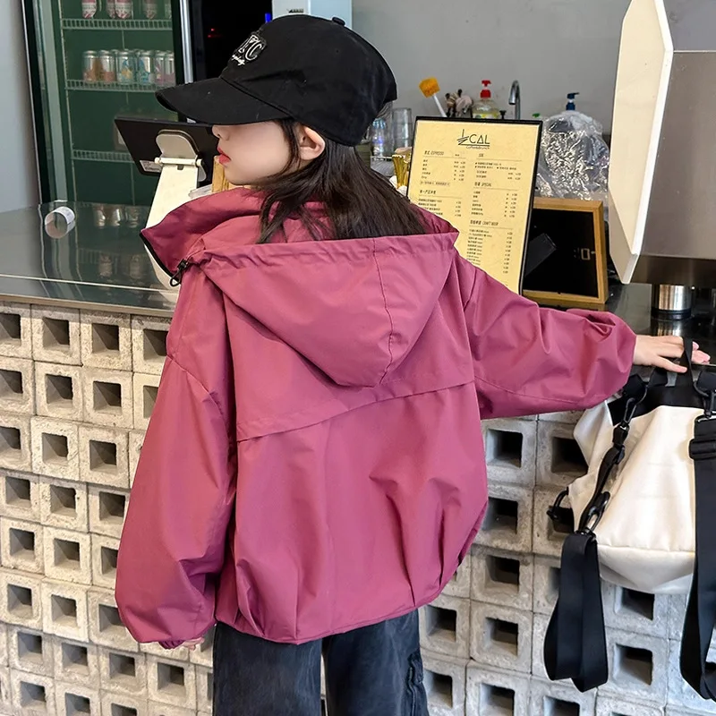 Girls' coat spring and autumn new foreign style middle-aged children's autumn clothes Korean version trench coat hooded jacket