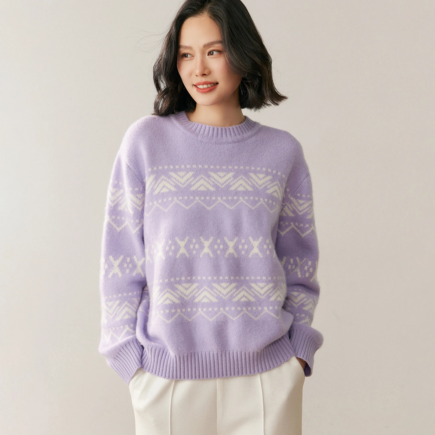 

Новый женский свитер из 100% чистого кашемира, женская вязаная кашемировая толстовка с круглым вырезом, жаккардовое толстое женское зимнее пальто