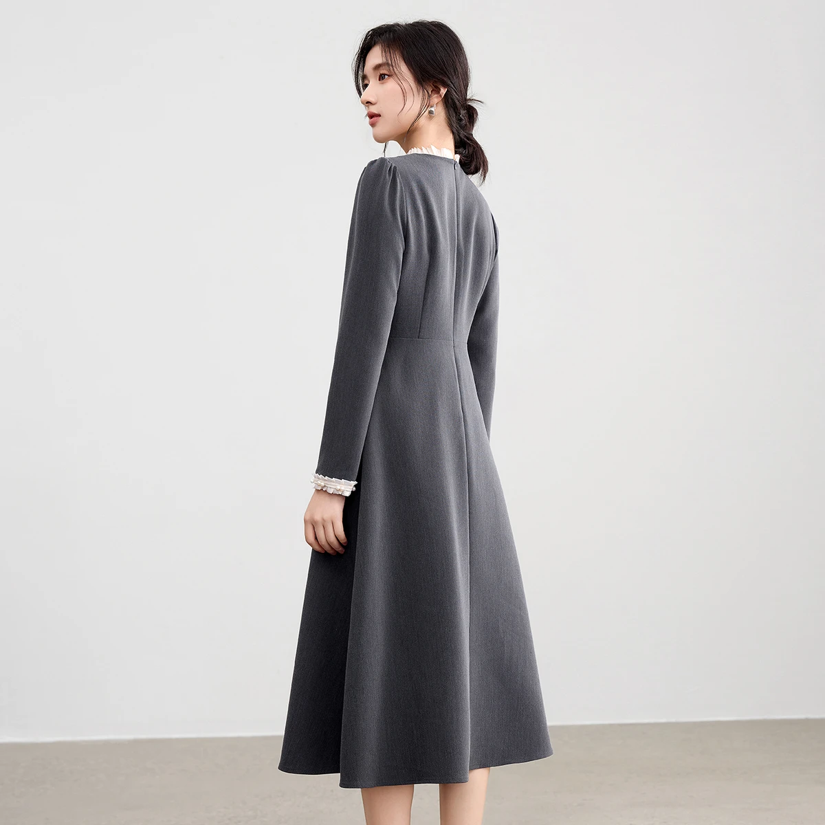 SENTUBILA Fake Two-Piece Dress for Women 2026 Autumn Elegant Contrast Color Ruffle O-Neck Fake Placket  A-Line Dresses 153LI2751