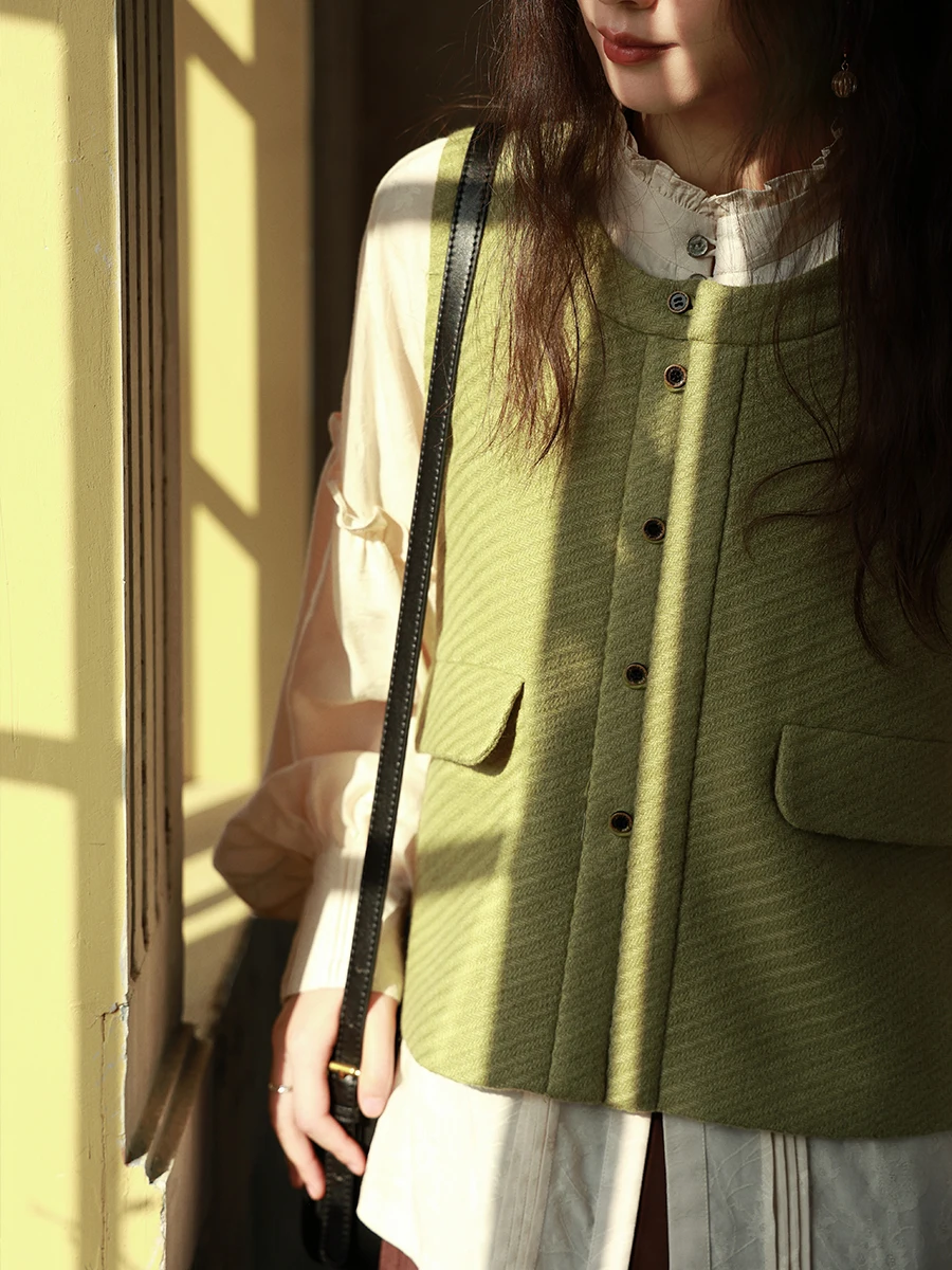 

Костюм Ханьфу Chen Ai Huan Yoyo 2025: Новая осенняя коллекция, универсальный комплект для работы, поездок и повседневной носки, маленькие размеры, женская одежда