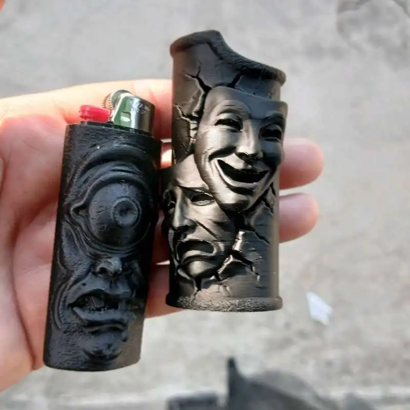 Theater Mask Lighter Case Cracked Tragedy Comedy Face Lighter Sleeve Decorative Smoking Accessory view 3