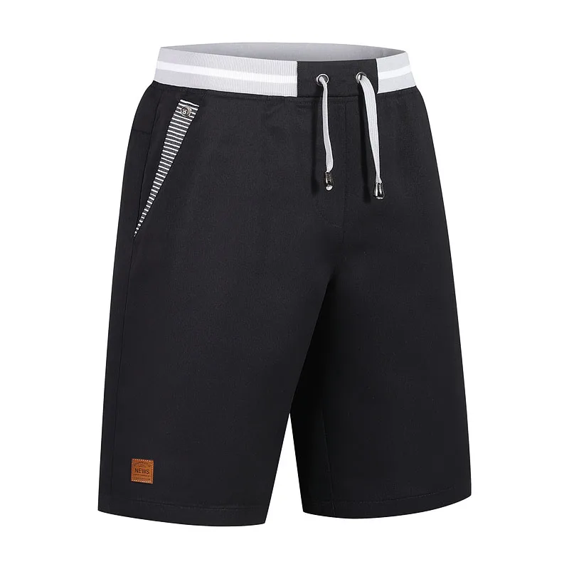 2026 New Men Summer Casual Knee‑Length Shorts Elastic Drawstring Waist Striped Pocket Leather Patch Loose Beach Sports Shorts