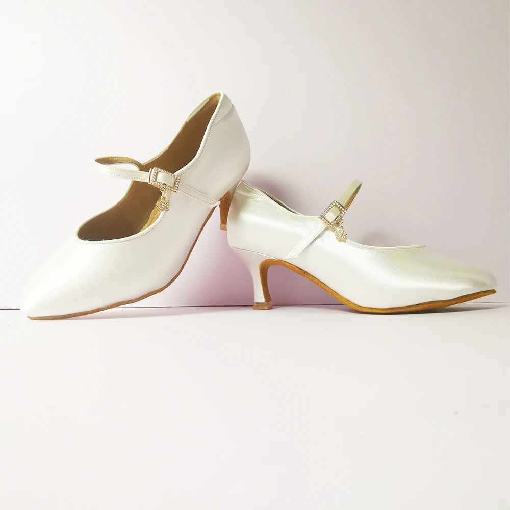 Female's Swing Dance Sneakers Girls Glitter Ballroom White Modern Waltz Period Dance Shoes Womans Salsa Dancing Academy Near Me
