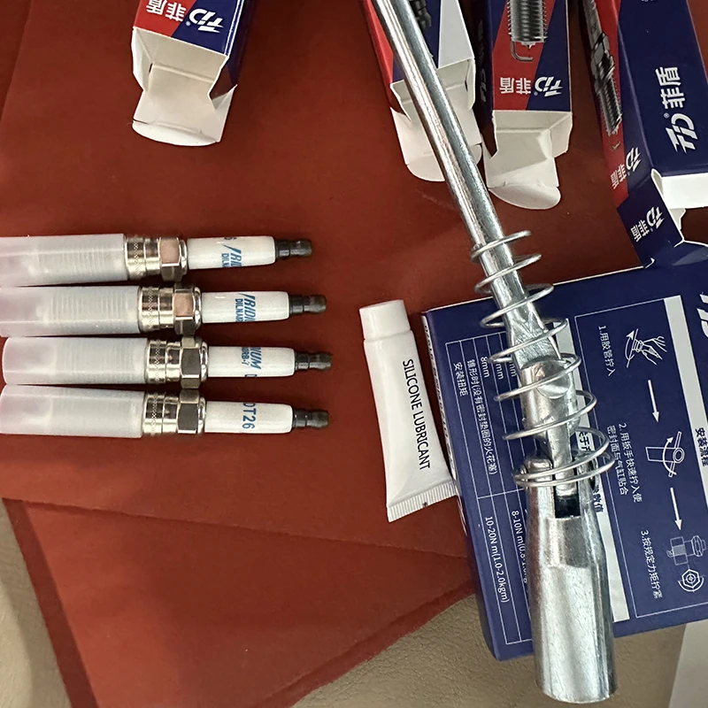 

‌High-efficiency Surging power Double iridium Spark plugs for Geely Emgrand EC7 RVGC5 Gleagle GX7 MKPreface livan x3pro(maple)