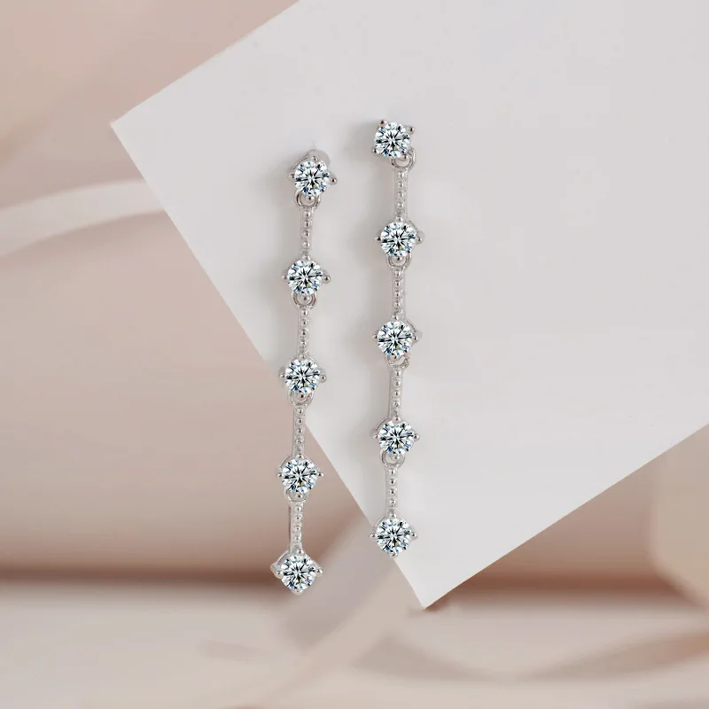 Orecchino a goccia con diamante Moissanite da 1 carato da 3 mm Classico rotondo in argento S925 Gioielli di fidanzamento romantici carini