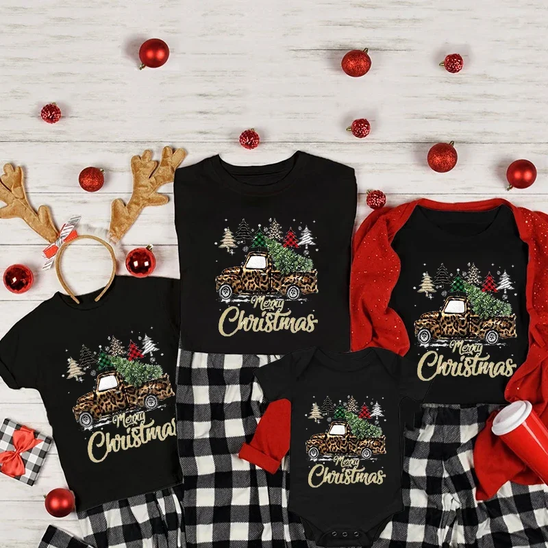 Merry Christmas Family Matching Cloth Mother Father Kid Tshirt Baby Romper Christmas Matching Tshirts Family Look Xmas Gift