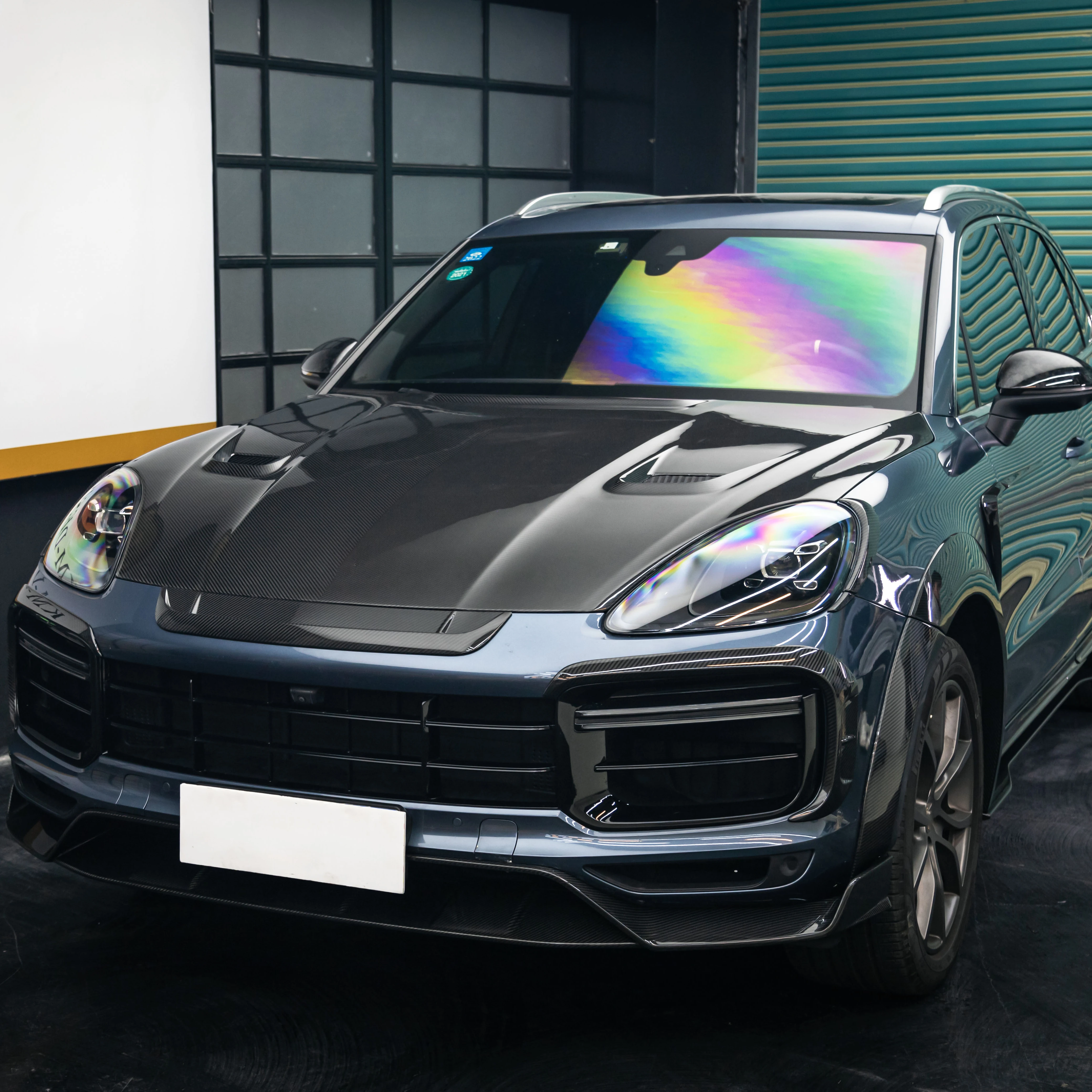 For Porsche Cayenne 2018 2019 2020 2021 2022 2023 9Y0.1 Upgraded MSY Style Carbon Fiber Hood and Front Decorative Panel of Hood