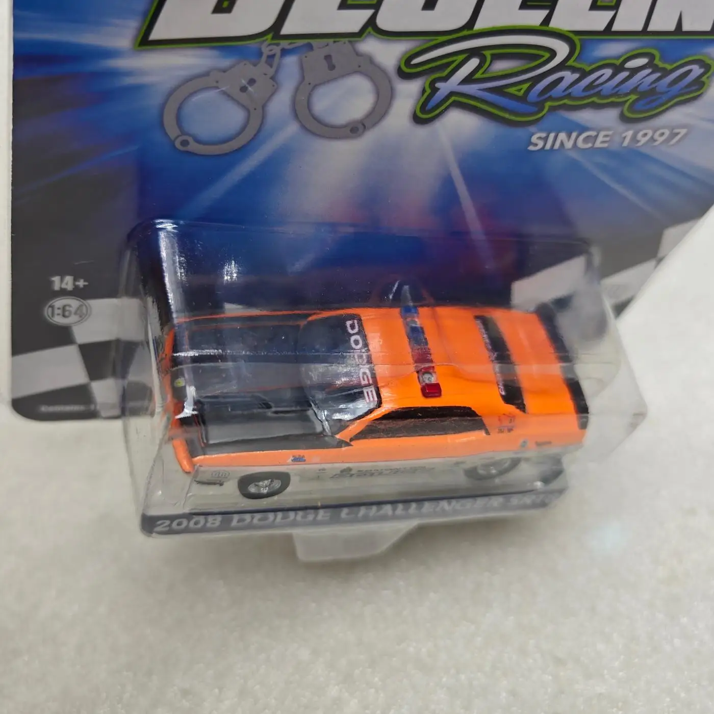 

1:64 2008 Challenger SRT8 Alberta Edmonton, полиция департамента Канады, коллекция детских игрушек, подарки