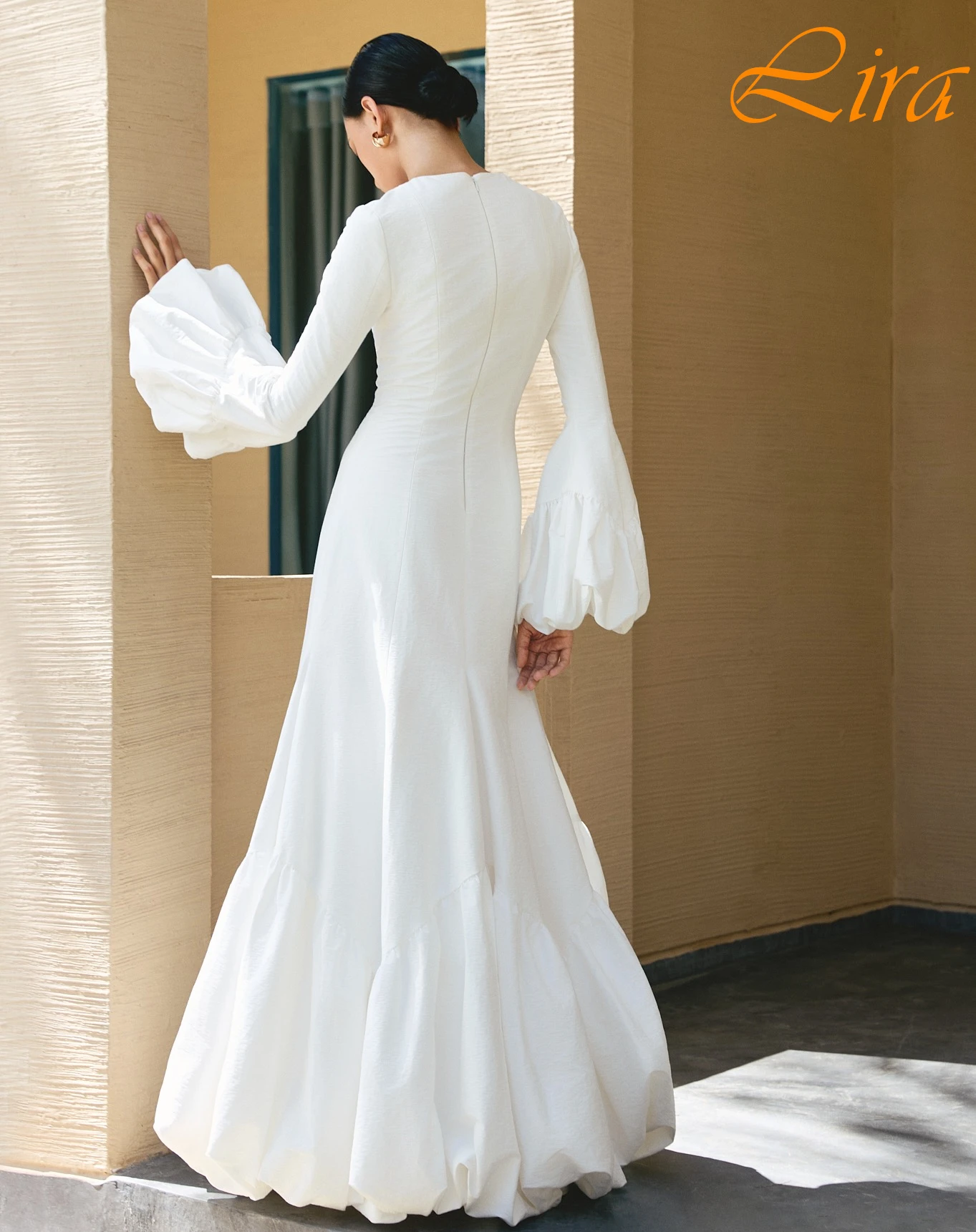 Abito da sera elegante a maniche lunghe girocollo a-line personalizzato Abiti da celebrità delicati Abito da festa formale moderno di alta qualità