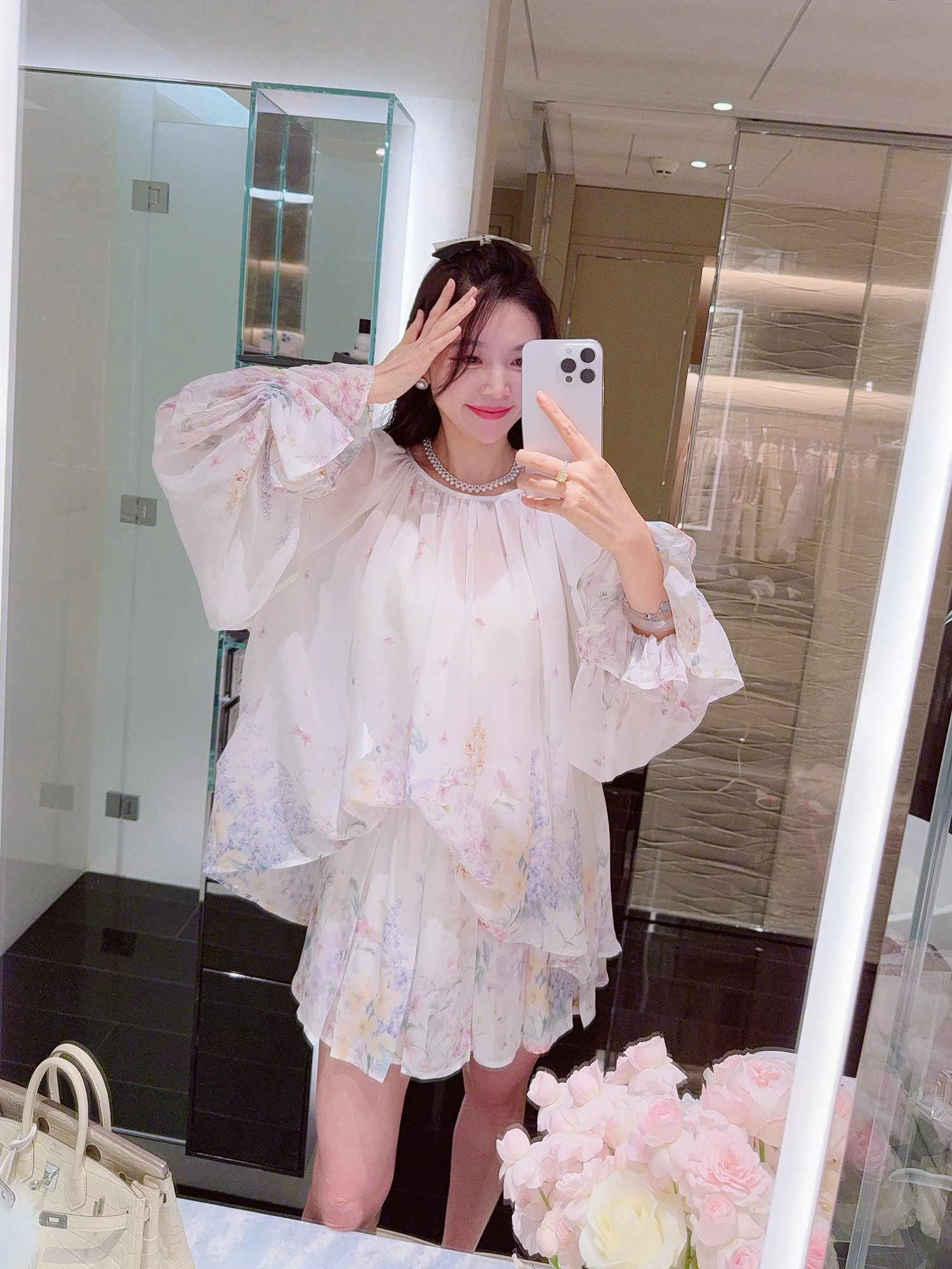 

Комплект MissLuxury Linglong: летний шелковый топ с принтом и длинными рукавами, женская солнцезащитная блузка и плиссированная юбка с высокой талией, повседневный стиль