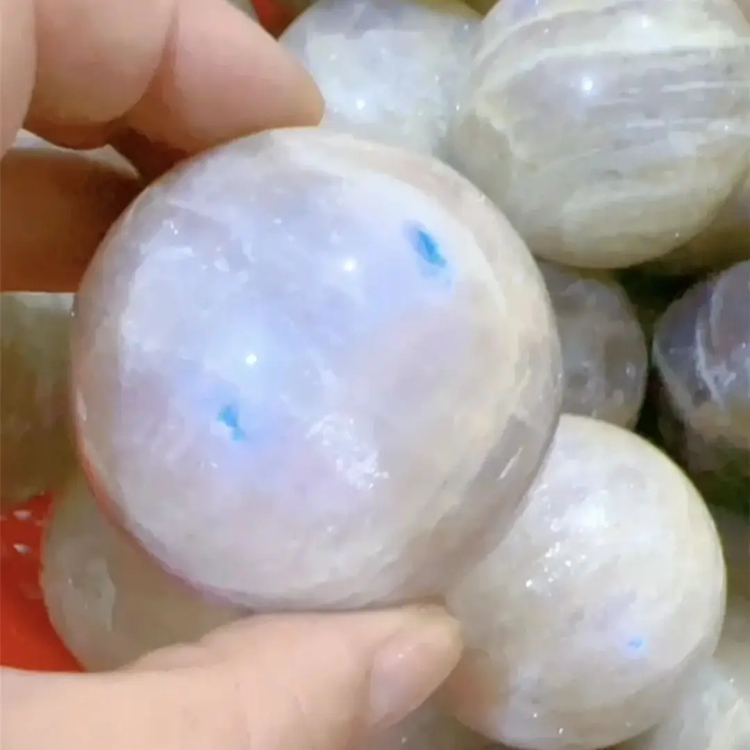 5-7cm Rare Natural White Moon Stone Sphere Blue Flash Gemstone Ball Moonstone Rock Crystal Balls Home Healing Decor