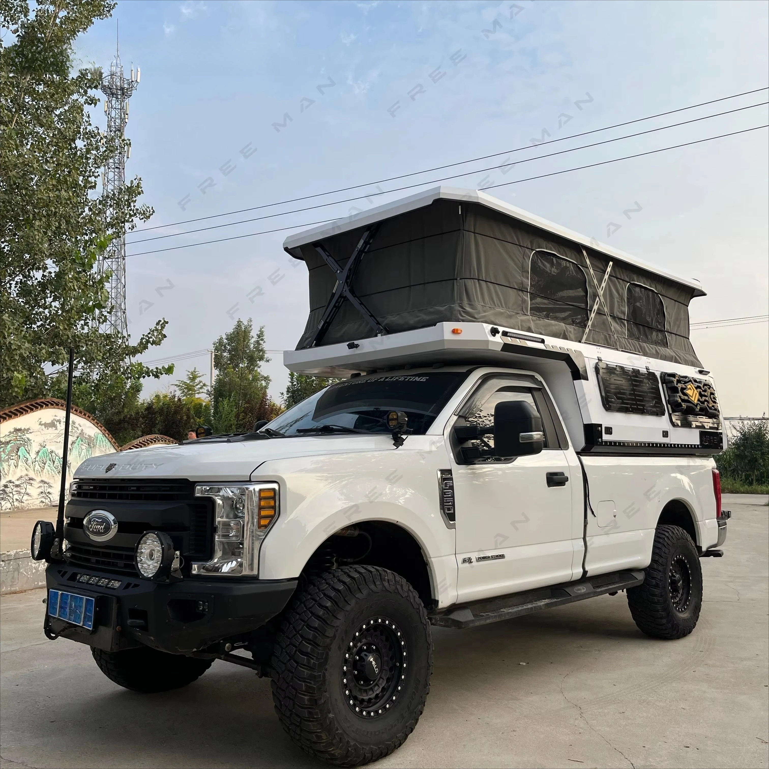 Lightweight Soft Roof Top Tent Pickup Truck Canopy for Tacoma F-350 Hilux