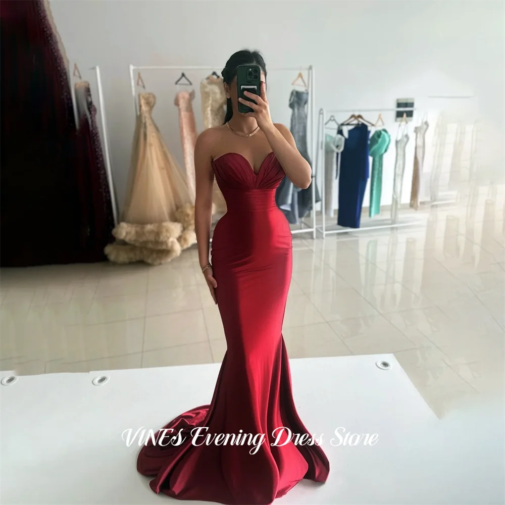 

Уникальное вечернее платье VINES красного цвета, платье для выпускного вечера с вырезом в форме сердца, облегающий силуэт, атласные платья для выпускного вечера без рукавов, индивидуальный пошив