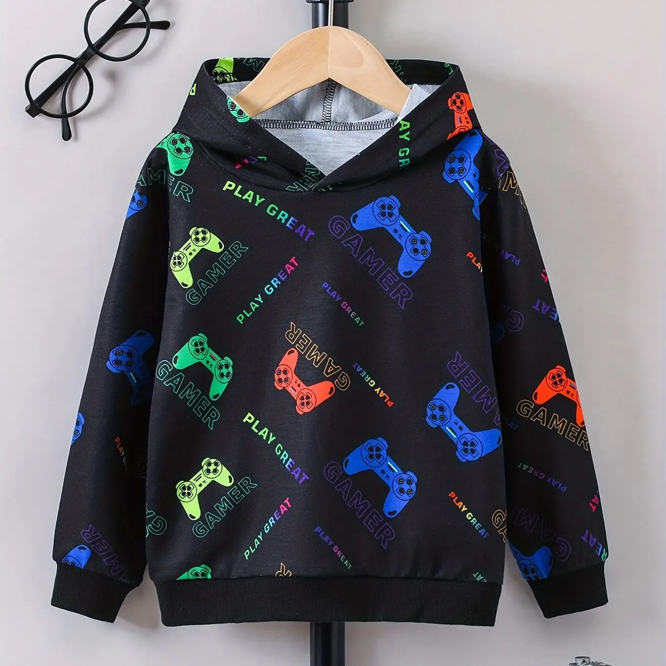 Boys _play Grat Gamer_ Print Hooded Sweatshirt With Pocket Gamepad & Letter Graphic Long Sleeve Hoodies Casual Tops For Spring A