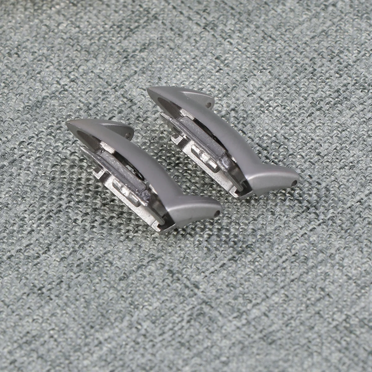 

2Pcs Smart Watch Connector Stainless Steel for Pro -R360 Durable Long Lasting High Tech Finish Precise Cuts Band