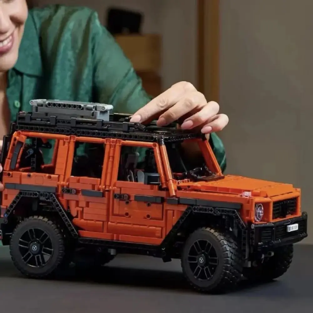 Technical G 500 Professional Line Car Building Set, G-Wagon Model Car Gift for Adults, 4X4 and Off-Road Vehicle