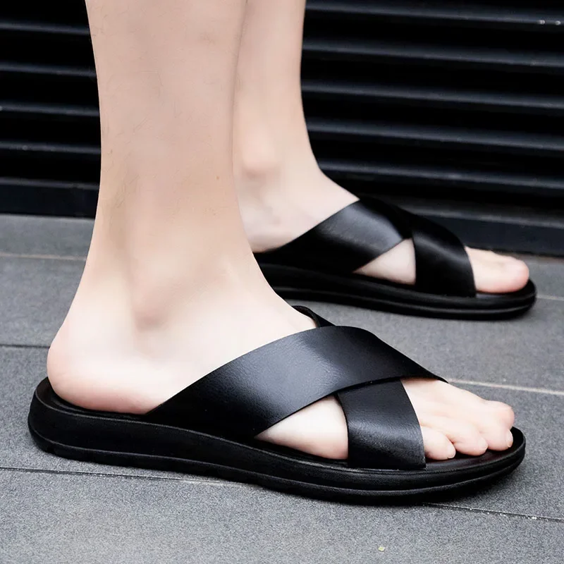 Sandali estivi da uomo in pelle classica romana Open-toed Slipper Outdoor Beach Rubber Summer Shoes Flip Flop Water Sandals Men