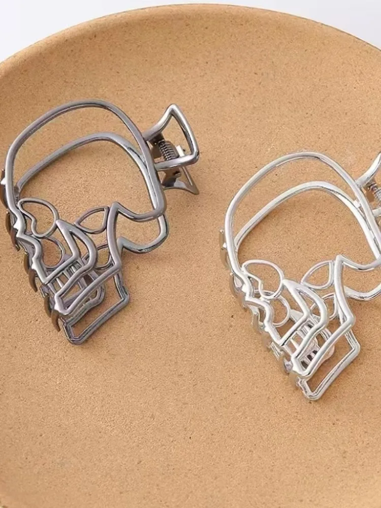 

k loween Skeleton Head Claw Clip Terror Personalized Gothic Sle Hair Accories Faionable Hairpins Hair Jewelry