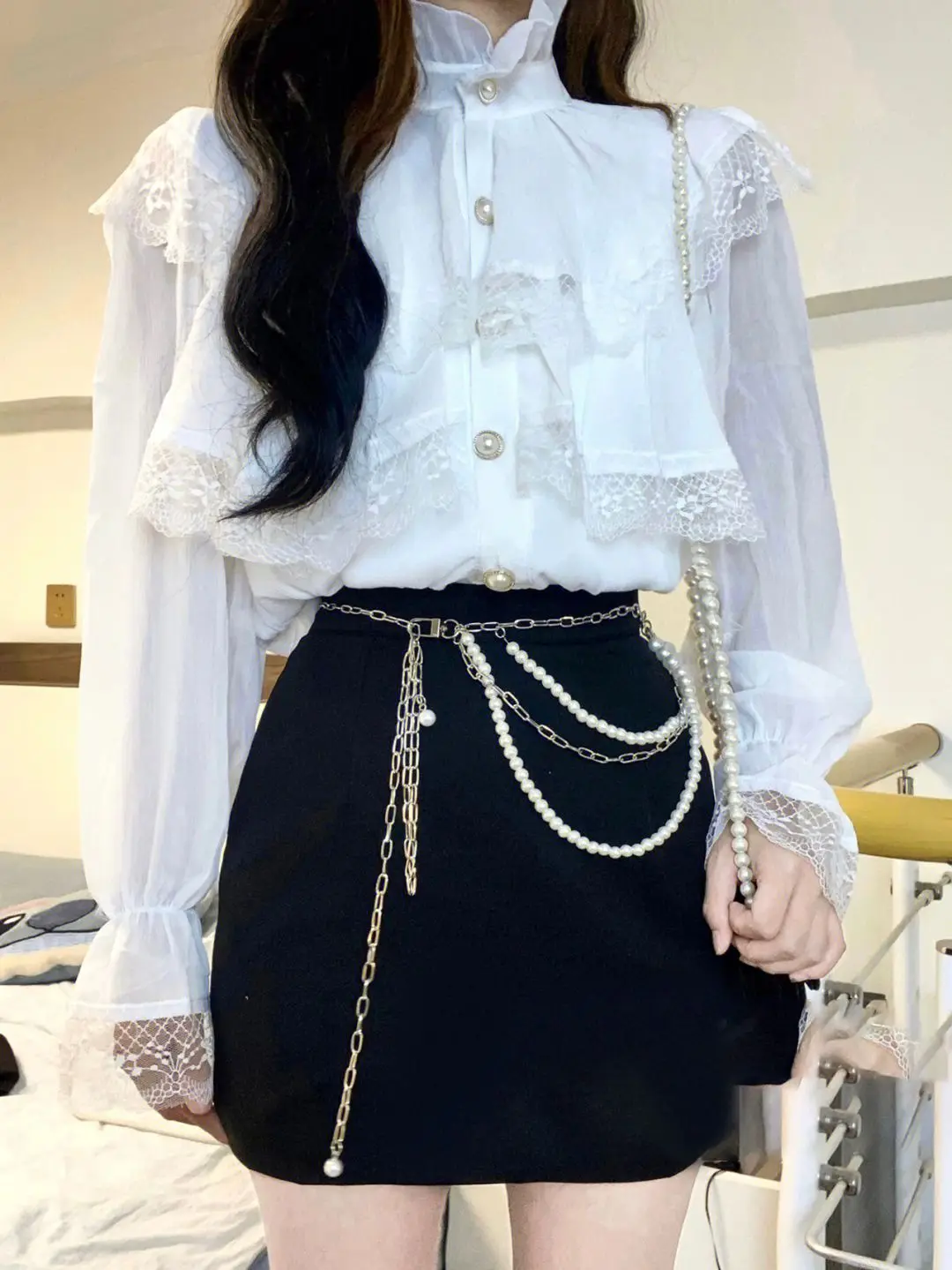 Shirt women's 2025 spring new French court style fairy stand-up collar chiffon design  ruffle edge top