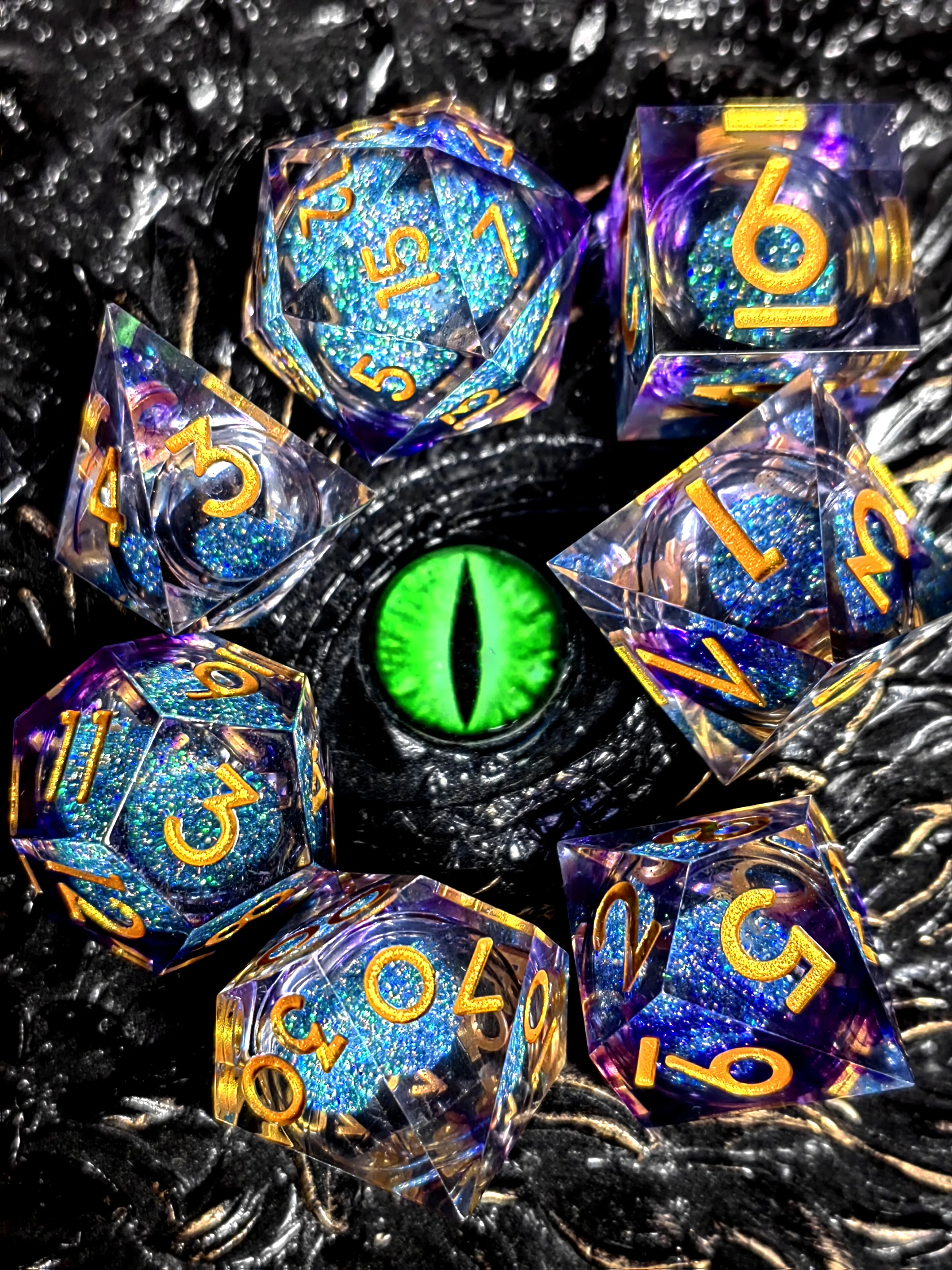 

7-Piece Sharp Edge Resin Dice Set, Blue Liquid Core, Purple Sand, Polyhedral DnD Dice for Dungeons & Dragons, RPG Games