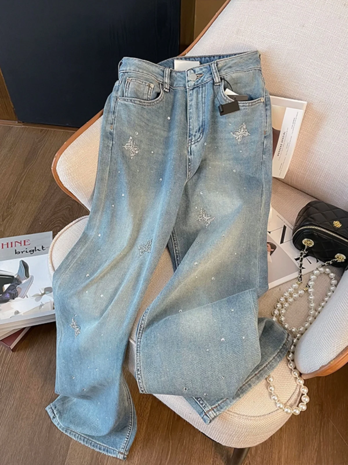 

New rhinestone butterfly high-end high waisted washed denim jeans , fashionable slimming and narrow straight leg pants