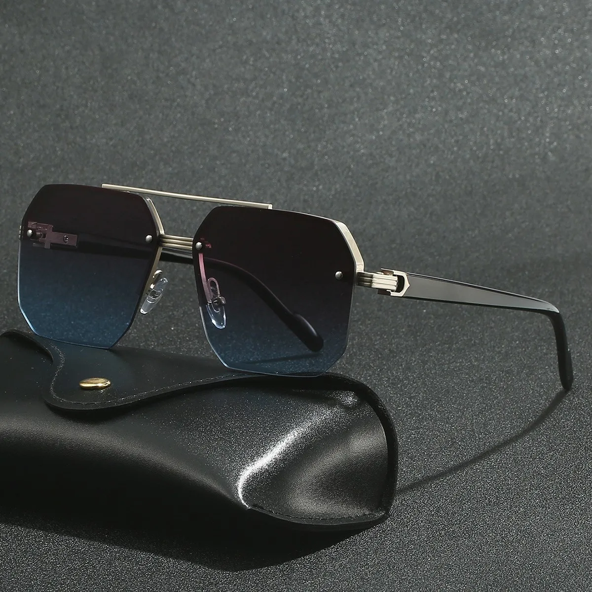 Polygon Sunglasses Rectangle Fashion Metal Frame Women Men Large Square Sun Glasses for Female Male Gradient Traveling Oculos ﻿