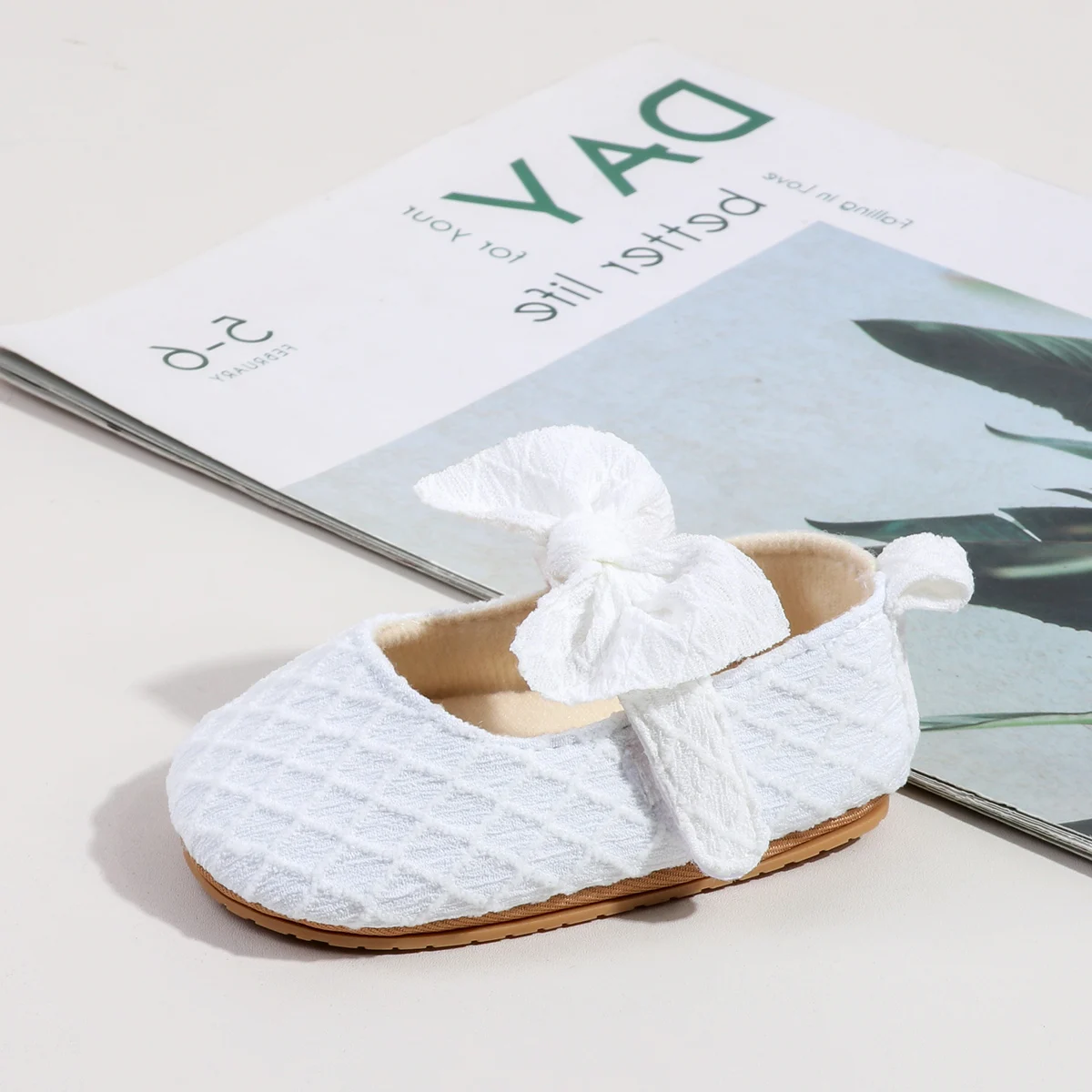 Baby Shoes Soft Mary Jane Beautiful Girl Style Spring and Summer Sandal For Newborn Toddler 0-18 Months New Fashion