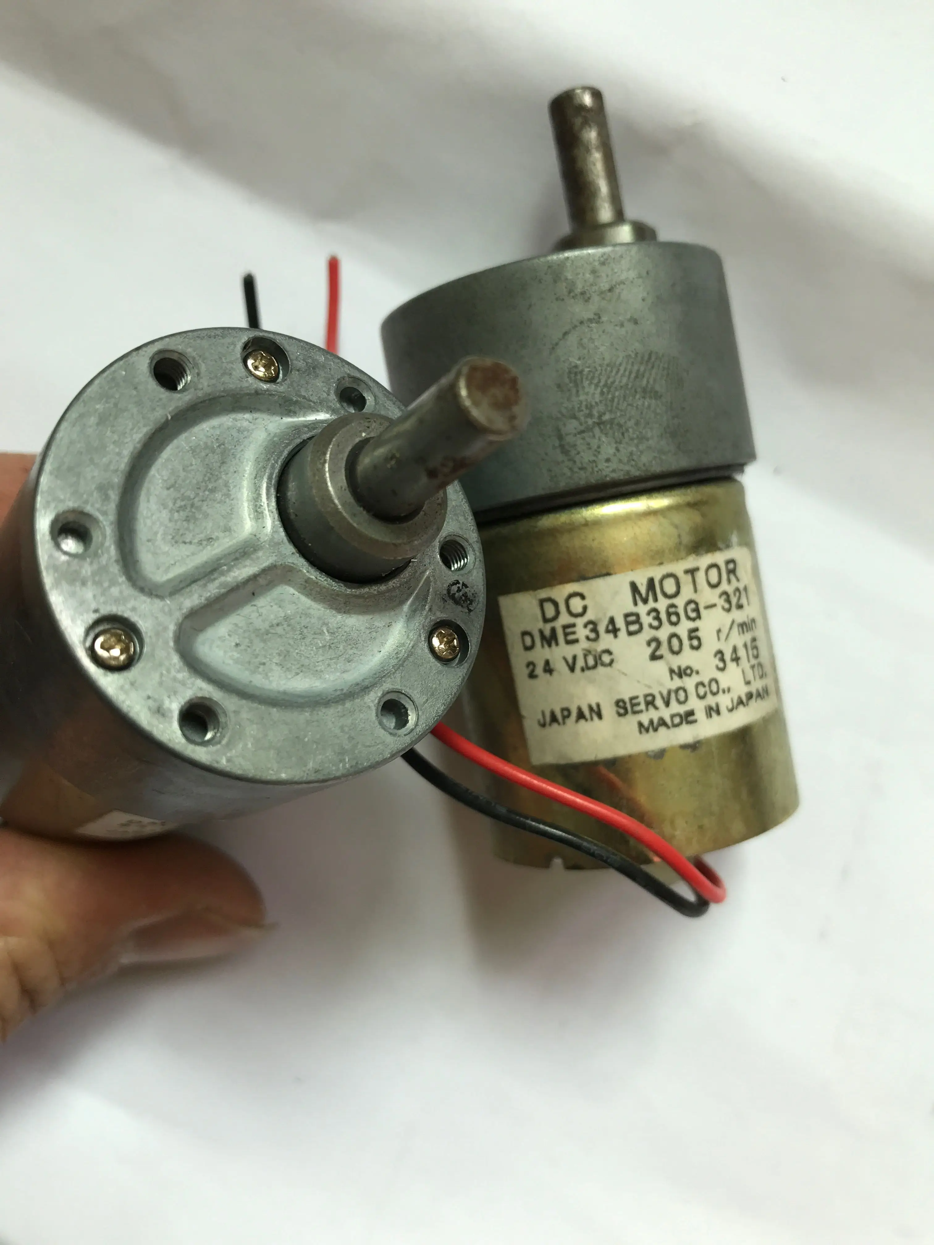 Used original DC geared motor for DME34B36G-321 DC24V 205r/min