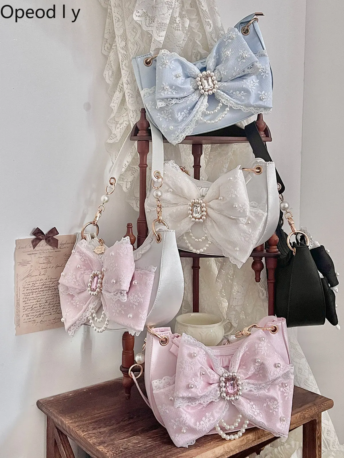 

Sweet Princess Lolita Bag Cute Bow Underarm Bag Shoulder Bag Heavy Industry Beaded Lace Temperament Girls Ladies Handbag