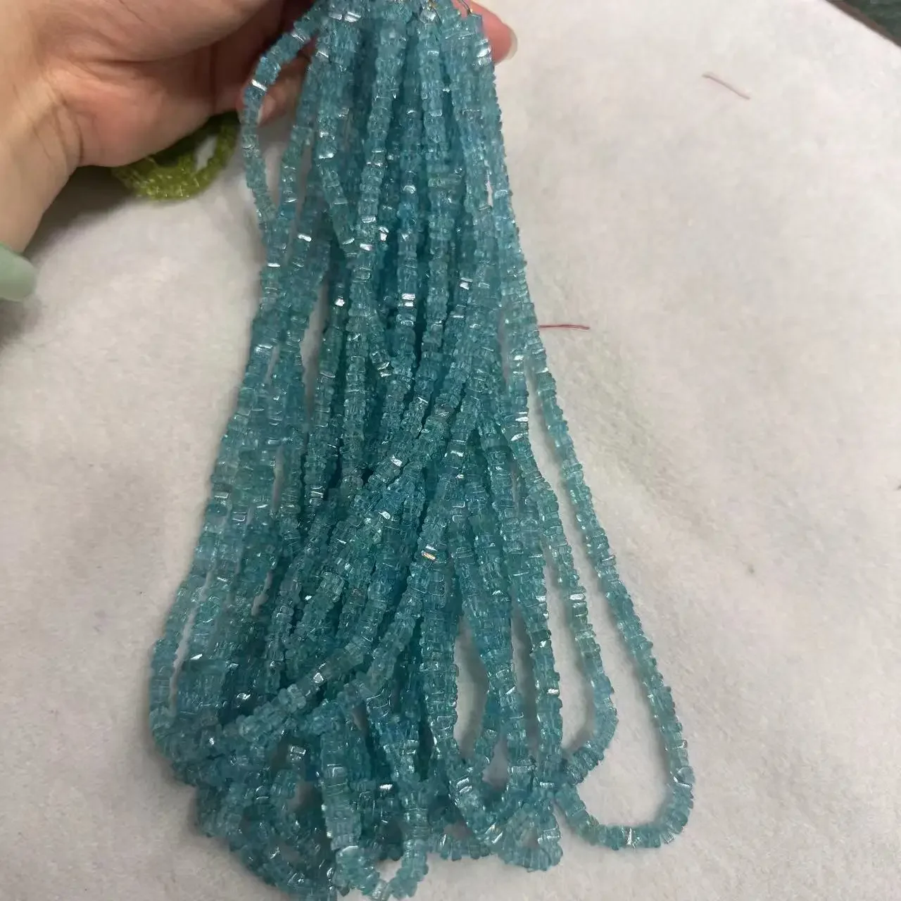 

Wholesale Peridot Labradorite Light Apatite 4mm Beads Jewelry Design Making Natural Gemstones DIY Necklace For woman For gift