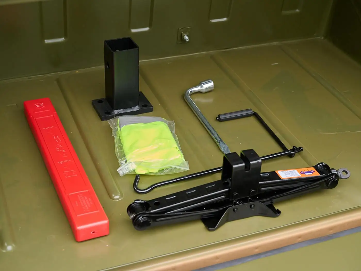 

FLOOR MATS FOR CARS 84