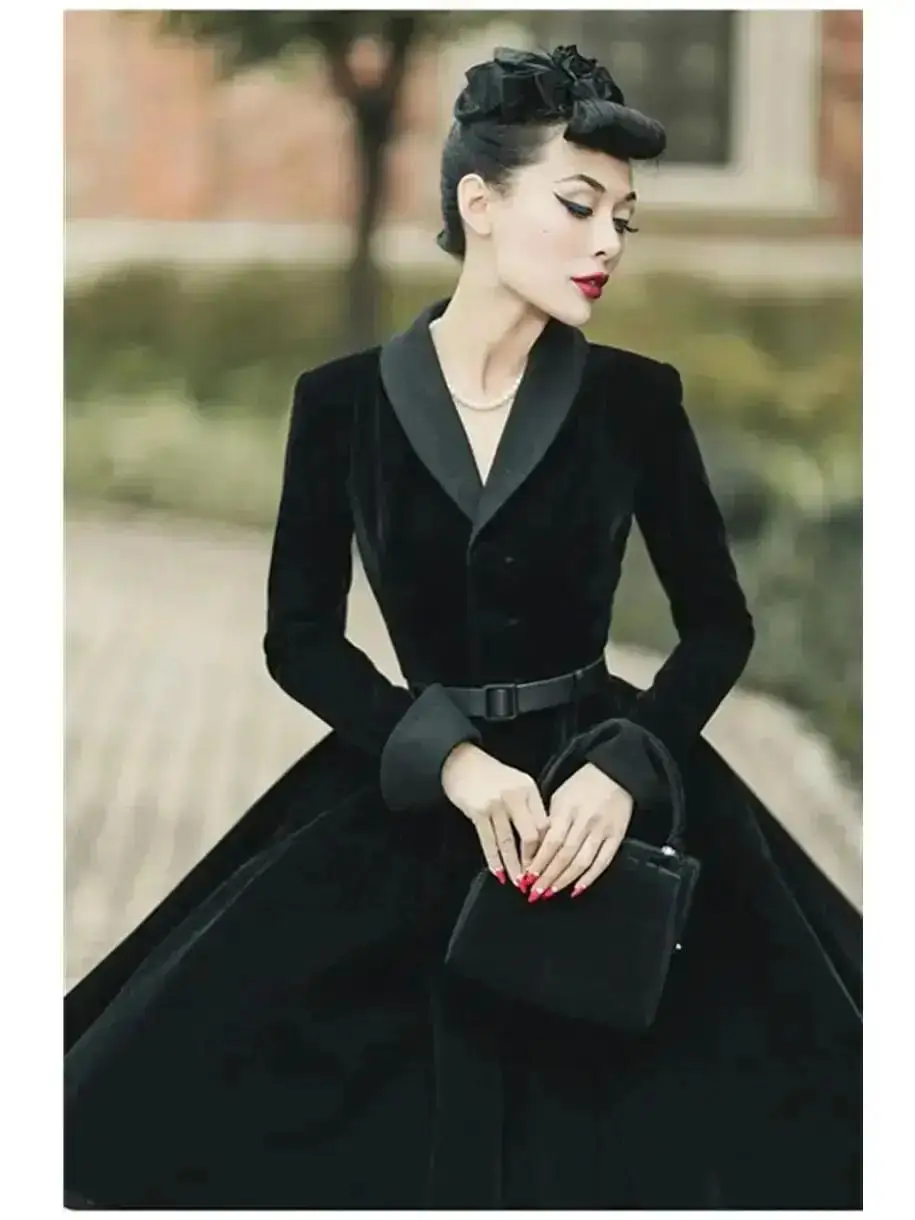 The Iconic Audrey Hepburn Outfit That Transformed My Winter Wardrobe Forever