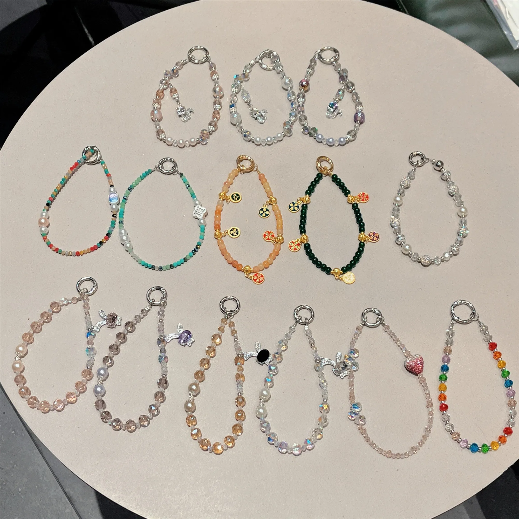 

Mobile phone lanyard light luxury high-end rhinestone pendant hanging chain wrist keychain bracelet exquisite fashion bead chain